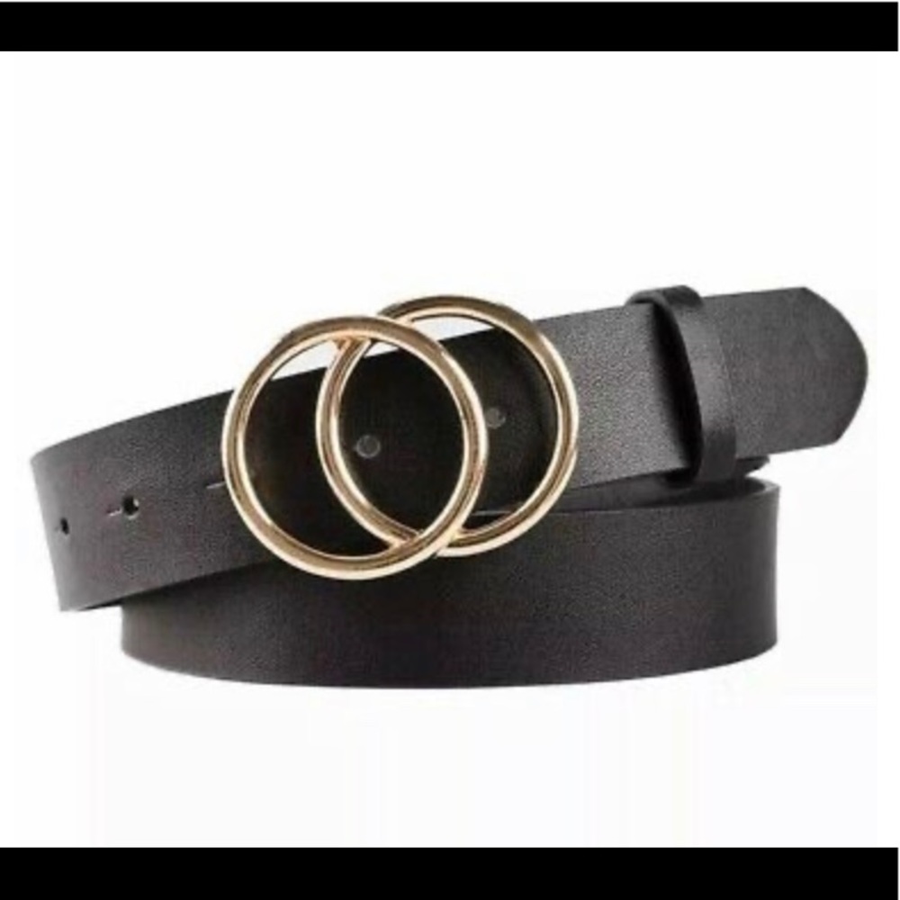 Earnda Women’s Black Faux Leather Belt